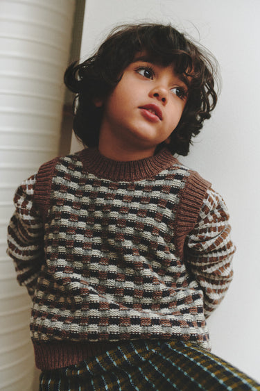 Translation missing: en.FUB Lambswool Vest lifestyle